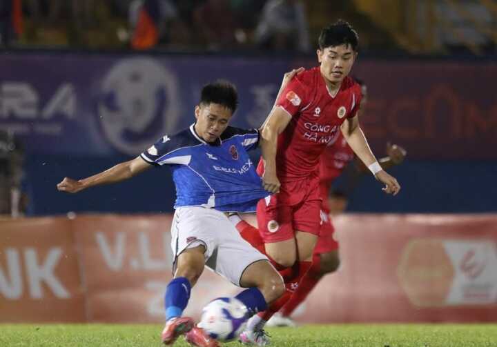Diễn biến căng thẳng vòng đấu áp chót V-League