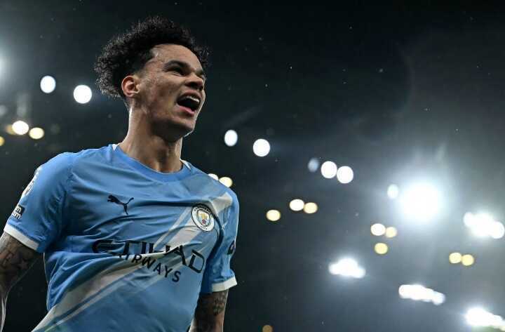 O'Reilly đang l&agrave; c&aacute;i t&ecirc;n ph&ugrave; hợp với lối chơi của Man City m&ugrave;a giải 25/26.