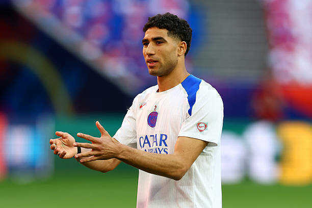 Achraf Hakimi c&oacute; n&ecirc;n đ&aacute; ch&iacute;nh ở trận đấu với Arsenal?