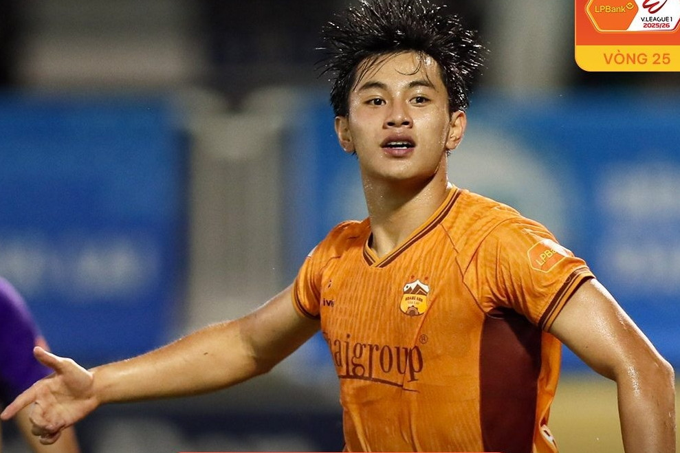 HAGL nguoc dong ha Ha Noi FC, chinh thuc tru hang V-League