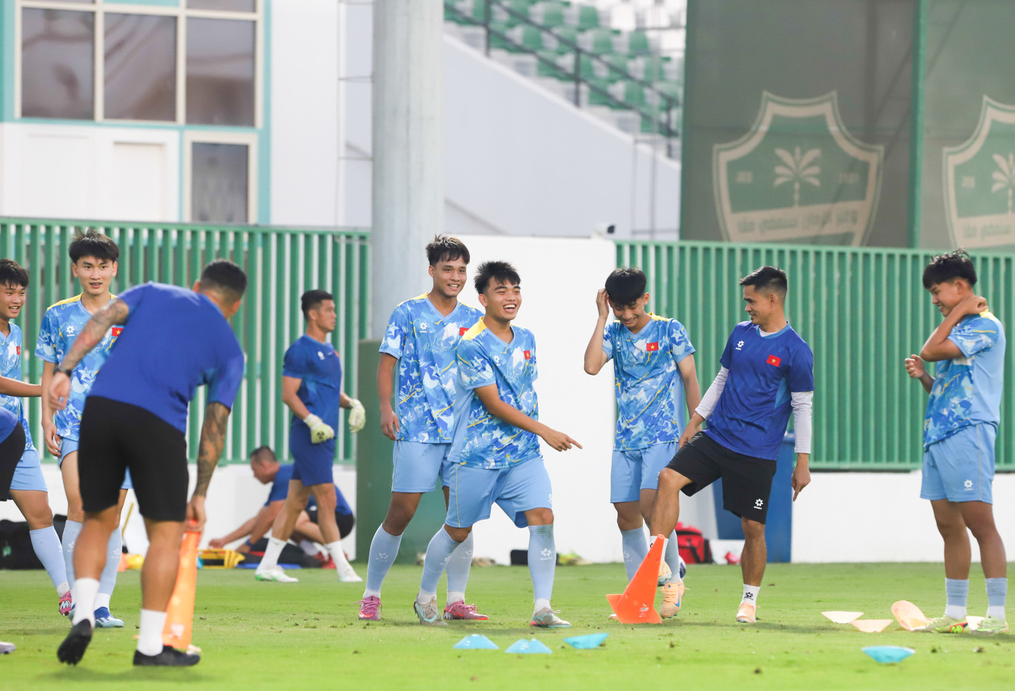 HLV Cristiano Roland chỉ bài giúp U17 Việt Nam thắng Yemen