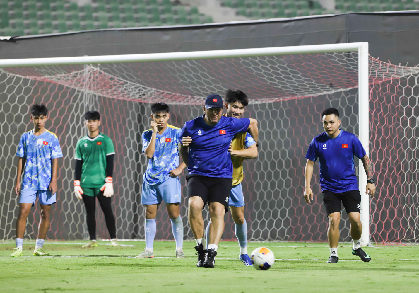 u17 viet nam 12.jpg