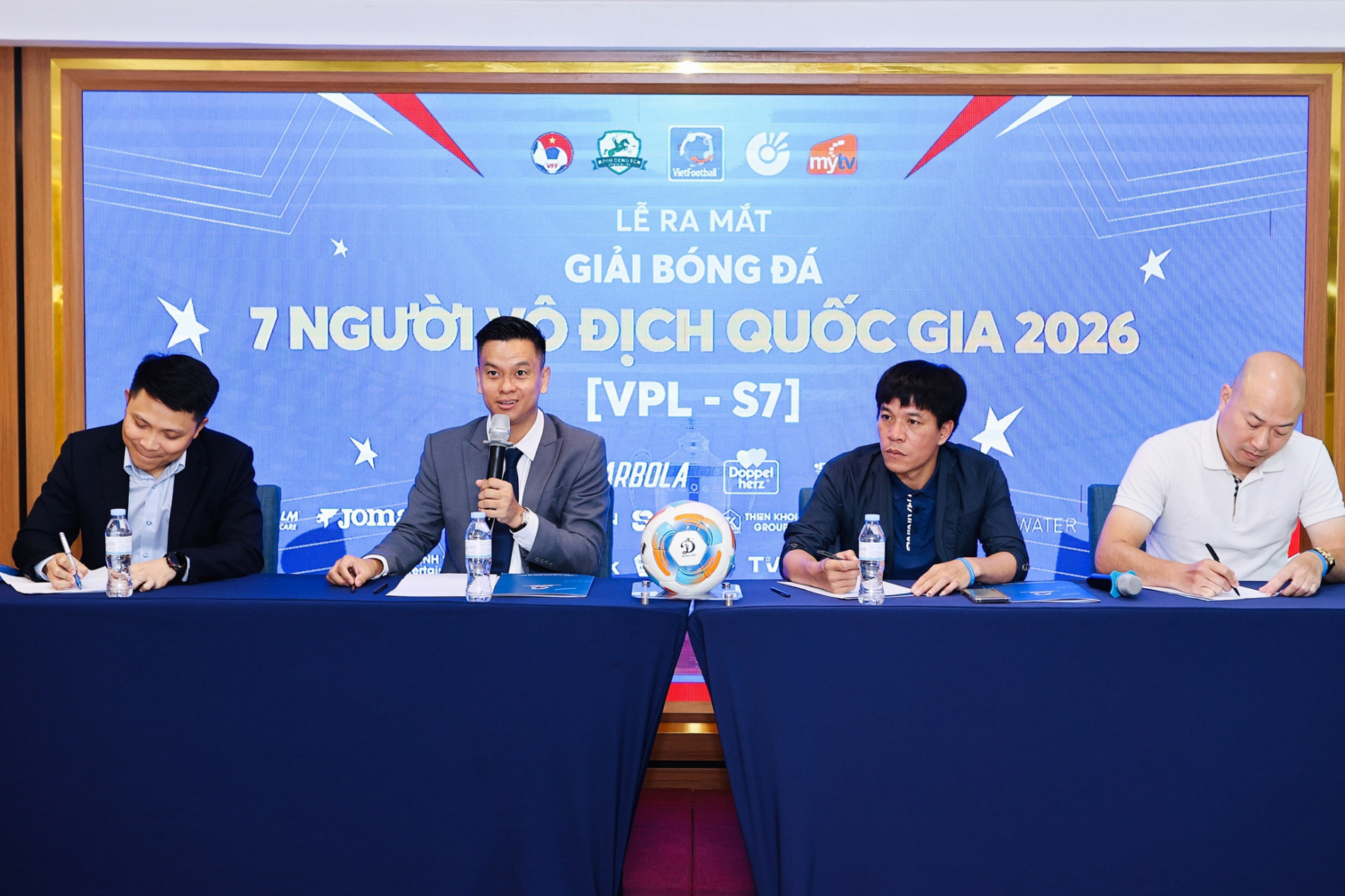 Ra mắt giải bóng đá 7 người VĐQG 2026