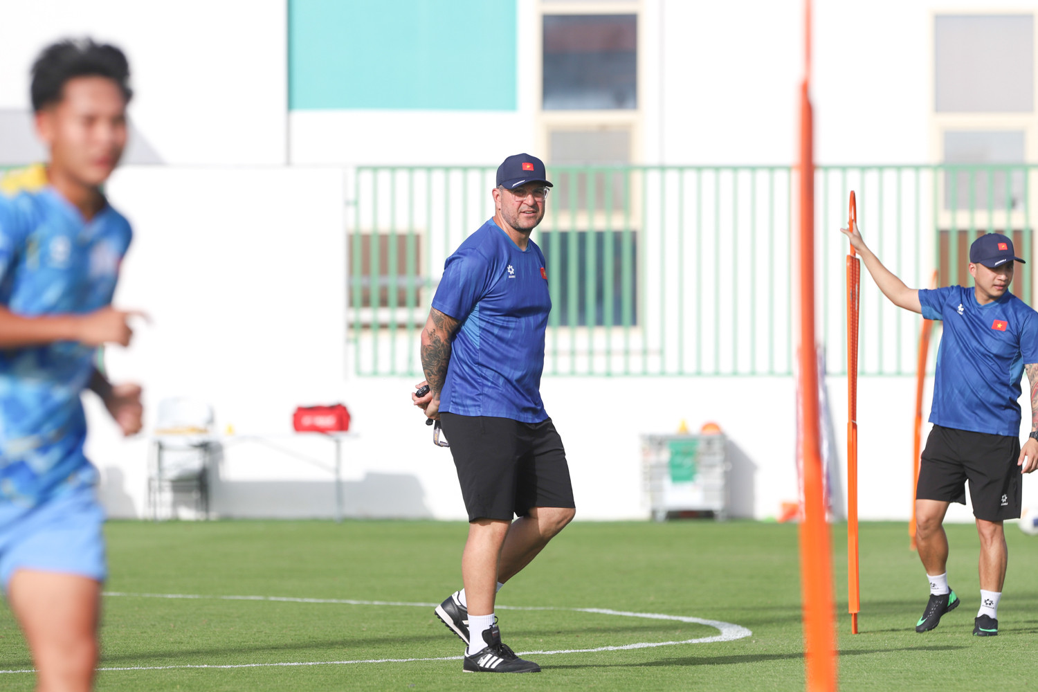 U17 Việt Nam đấu Yemen, HLV Cristiano Roland tung chiêu bất ngờ