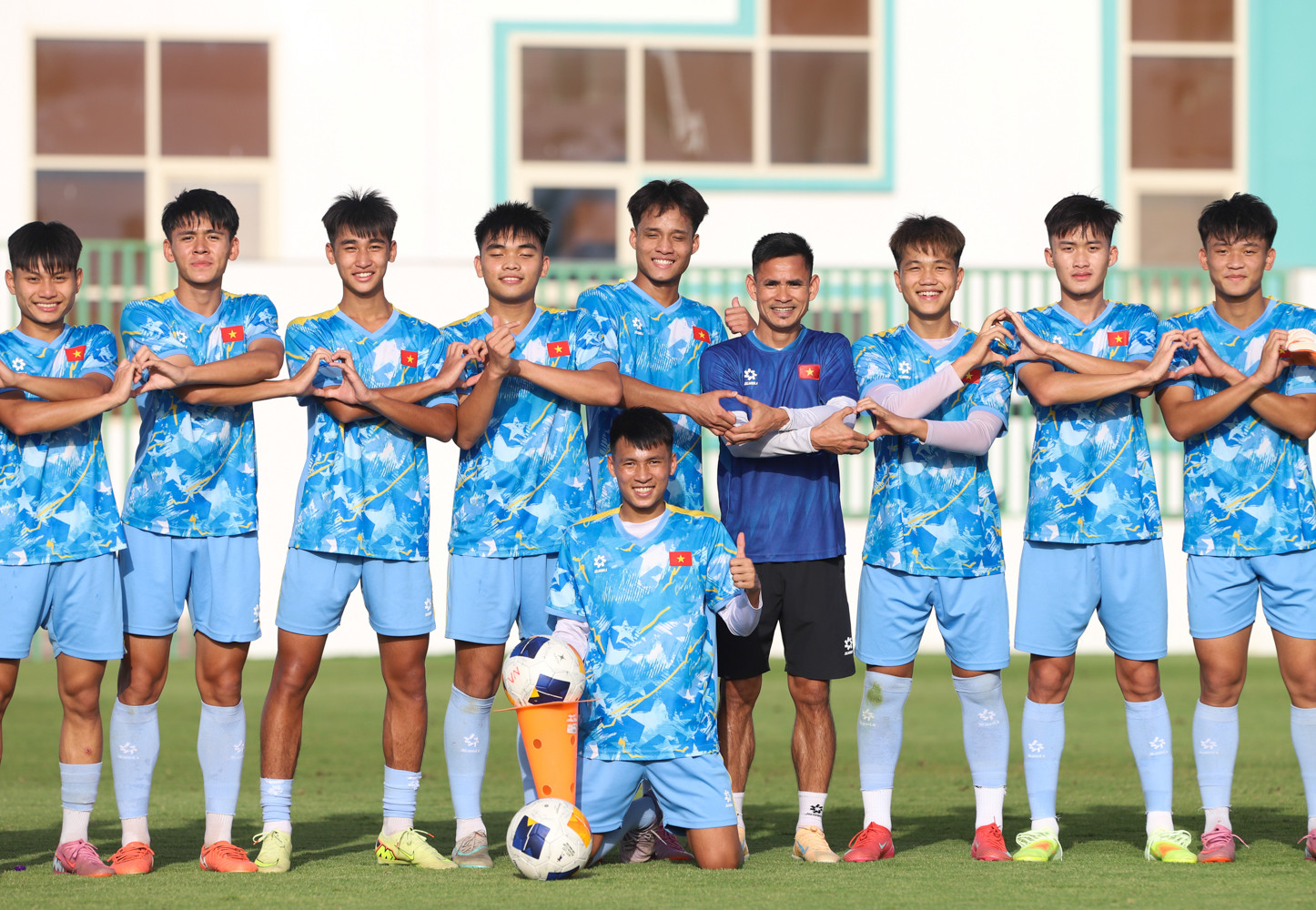 u17 viet nam 10.jpg