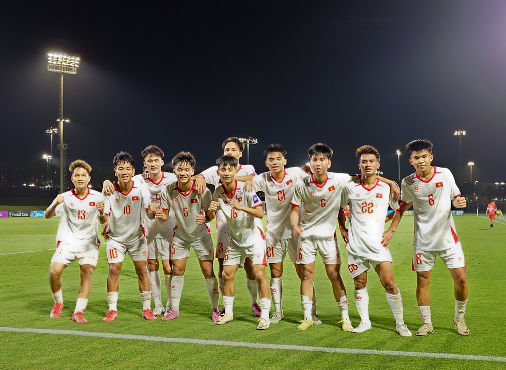 AFC: ~U17 Việt Nam giành 3 điểm quý giá, gia tăng cơ hội vào tứ kết~