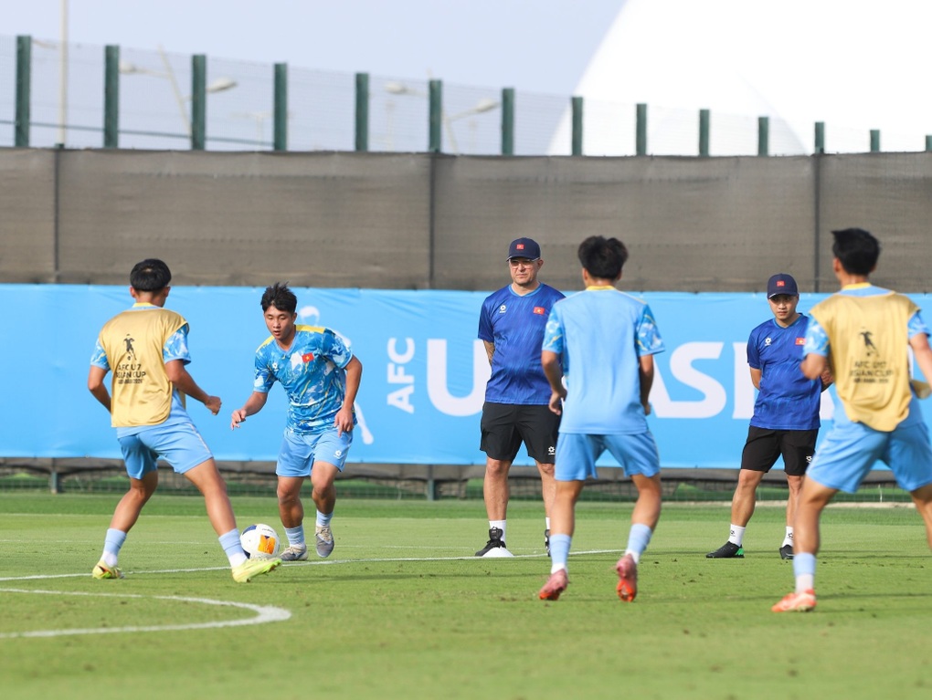 Bóng đá Việt Nam đứng trước cơ hội giành 2 vé dự U17 World Cup