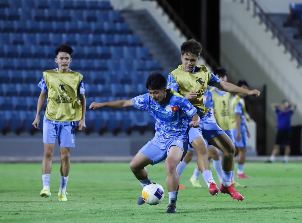 HLV Cristiano Roland: “U17 Việt Nam có thể đánh bại U17 Hàn Quốc”