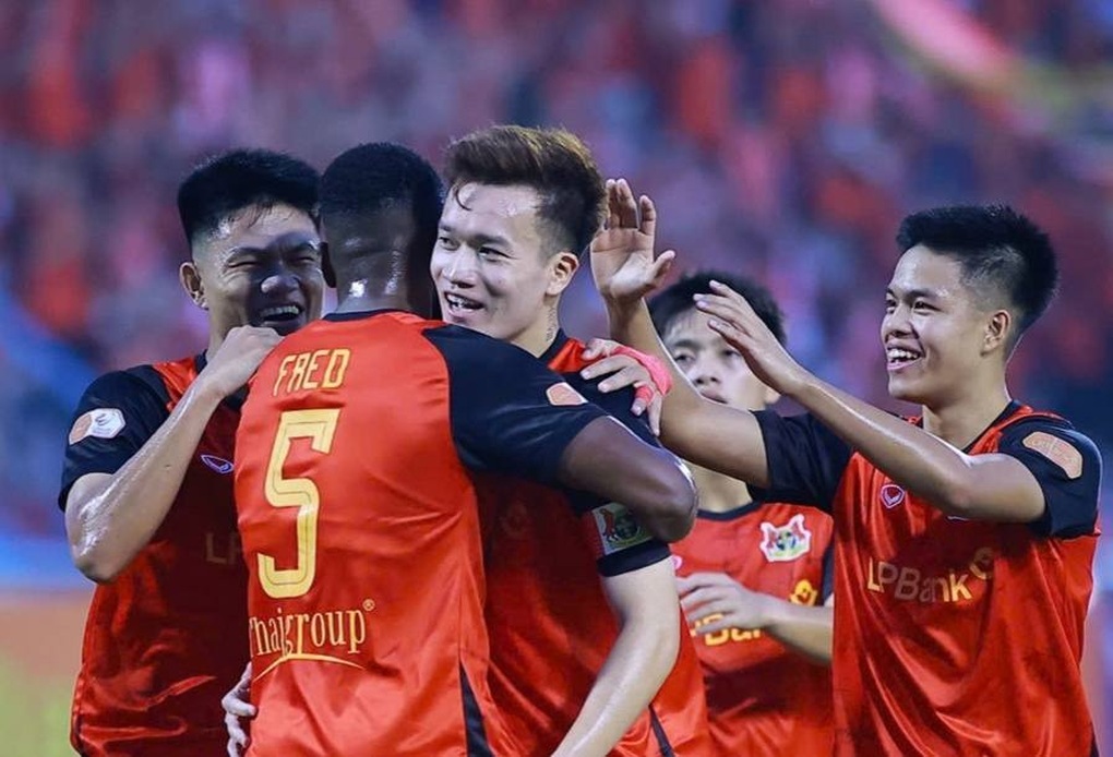 Hoàng Đức ghi bàn, CLB Ninh Bình chiếm vị trí thứ ba của Hà Nội FC
