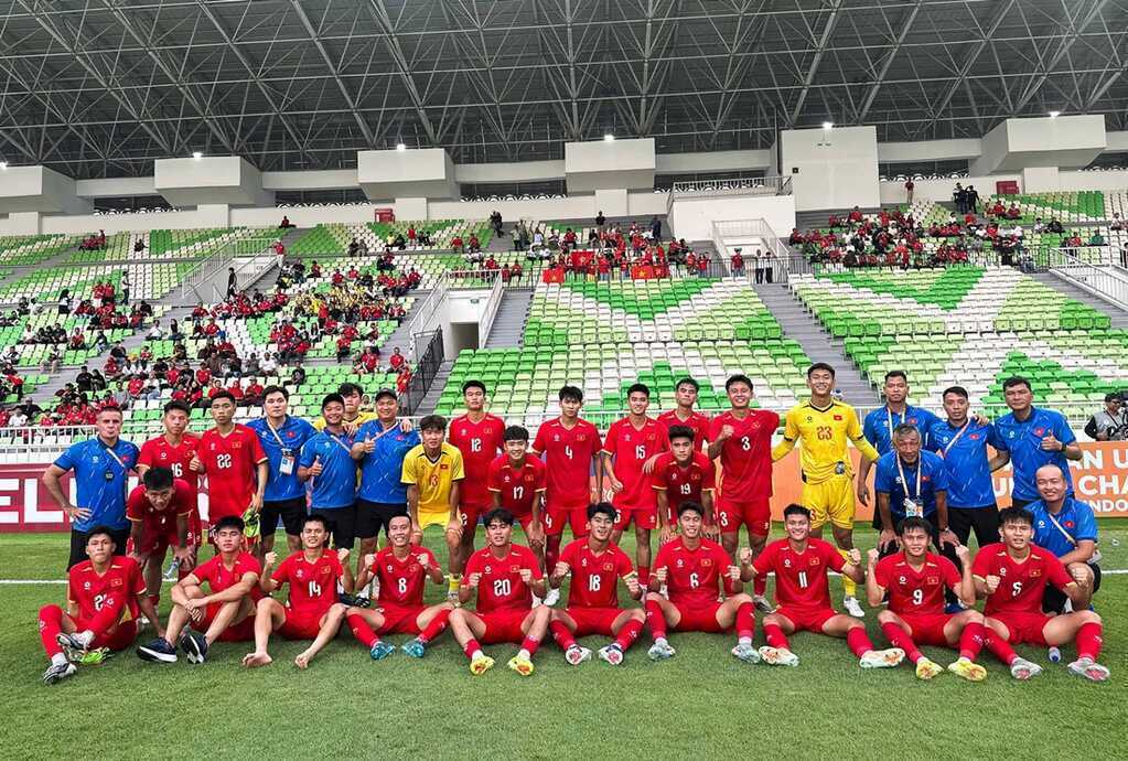 Công Hậu lập hattrick, U19 VN nhọc nhằn vượt ải Timor Leste