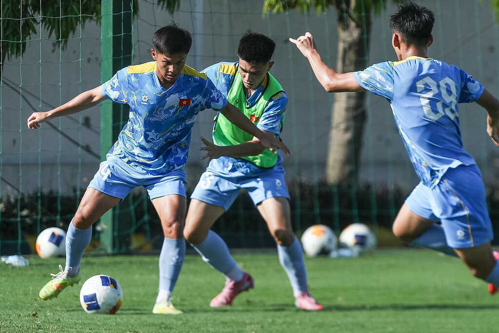 U19 Việt Nam gặp thử thách đầu tiên tại Indonesia