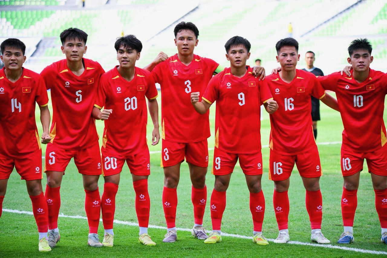 Người hùng lập hat-trick cho U19 Việt Nam là ai?