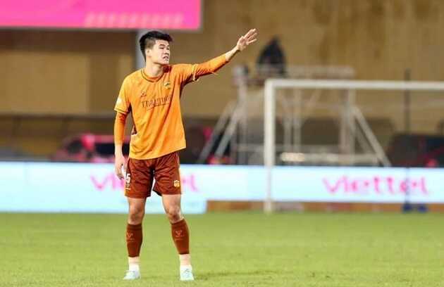 Kim Sang-sik xây trục dọc ~khổng lồ~ cho tuyển Việt Nam