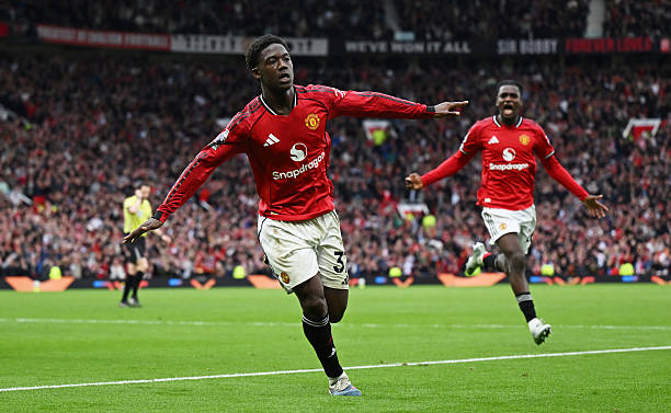 Man Utd cần những đối t&aacute;c l&yacute; tưởng cho Mainoo.