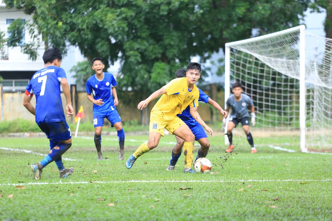 Tin bóng đá - Sở hữu dàn sao V-League, SLNA đặt mục tiêu cao tại U21 Quốc gia