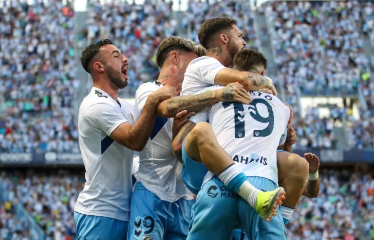 Malaga chính thức trở lại La Liga sau 8 năm chờ đợi