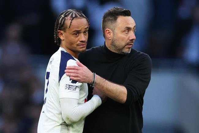 Xavi Simons nói về mối quan hệ với De Zerbi tại Tottenham