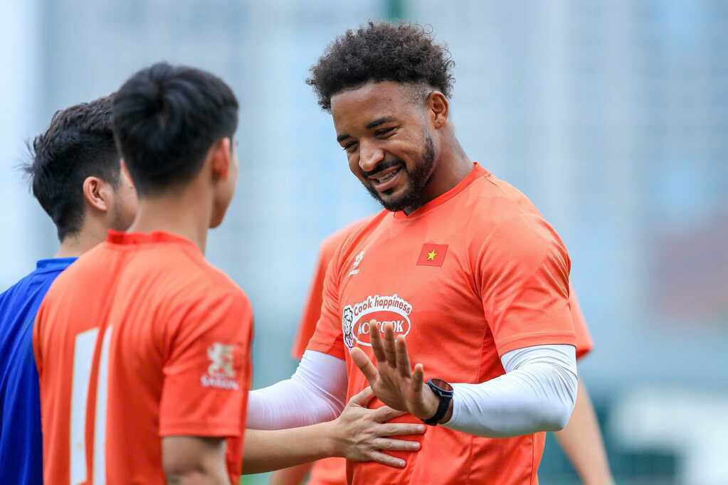 Nguyễn Xu&acirc;n Son hiện l&agrave; đội ph&oacute; tuyển Việt Nam. Ảnh: VFF.