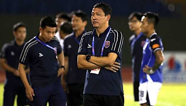 Bi kịch thay 7 HLV đẩy Becamex TPHCM đến cửa tử V-League