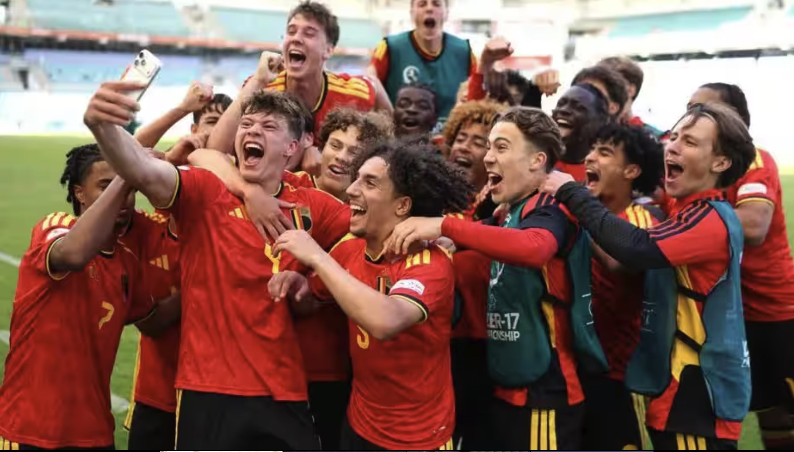 Đối thủ của U17 Việt Nam tại World Cup vào chung kết châu Âu