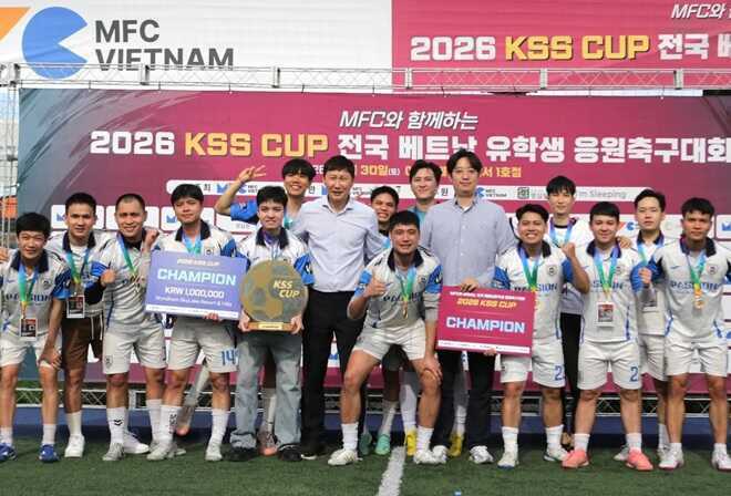 Du học sinh Việt ở Hàn Quốc dự ~Cúp Kim Sang-sik~