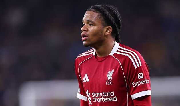 Liverpool dập tắt tham vọng sở hữu Rio Ngumoha của Bayern