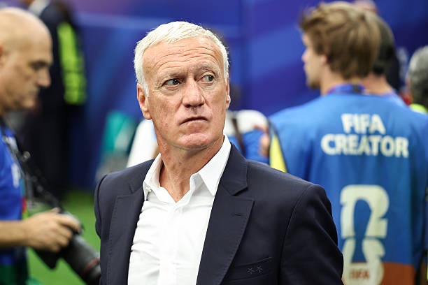Hoàng hôn của Deschamps và bình minh mang tên Zidane ở tuyển Pháp