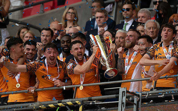 Hull City thoát án trừ điểm tại Ngoại hạng Anh