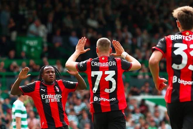 Camarda ăn mừng sau khi ghi b&agrave;n. Ảnh: AC Milan.