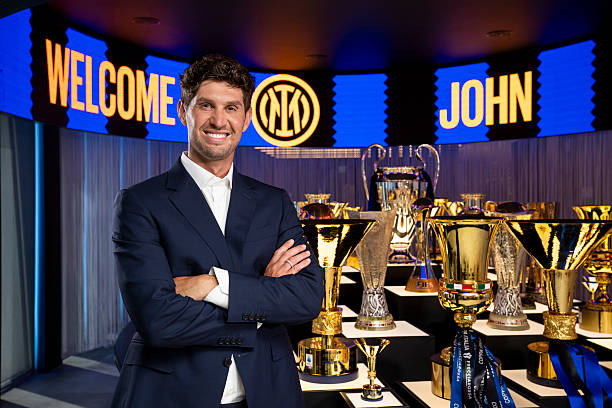 Serie A sẽ là thiên đường hồi sinh của John Stones