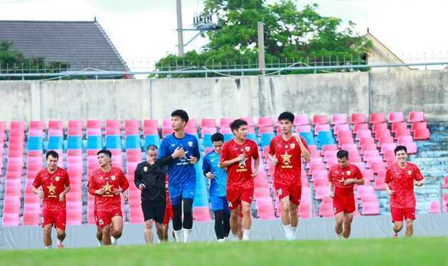 Hà Tĩnh thử việc dàn sao Việt kiều chuẩn bị cho V-League