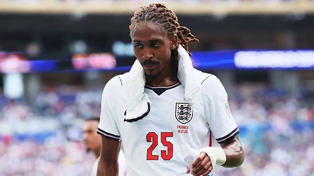 Hậu vệ Tottenham c&oacute; thể sang Chelsea. (Ảnh: Getty Images)