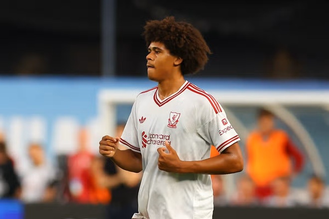 Tin bóng đá - Ifeanyi Ndukwe và hy vọng khoác áo Liverpool từ tháng Giêng