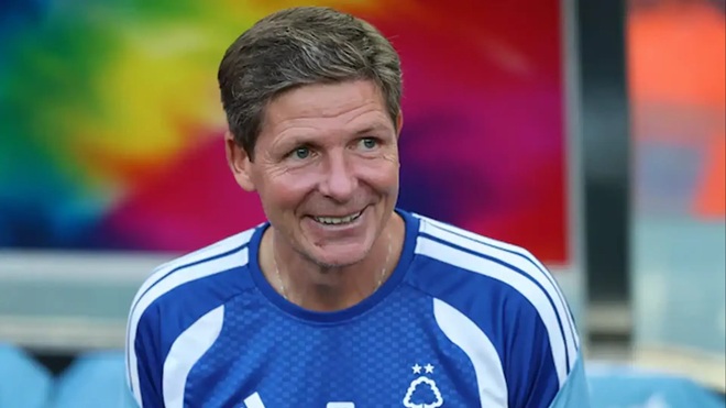 Oliver Glasner tiết lộ 2 lý do dẫn dắt Nottingham Forest