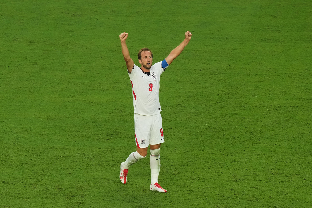 Tin bóng đá - Kane được coi là ứng viên số một giành Quả Bóng Vàng 2026