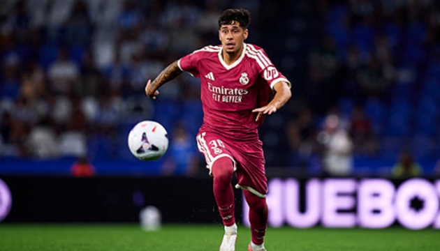Mourinho ấn tượng mạnh với sao mai Ciria của Real