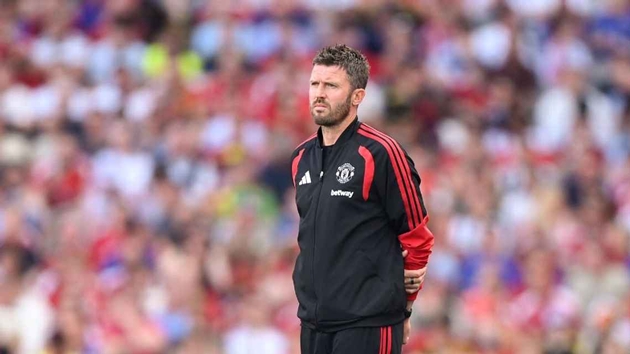 HLV Carrick đối mặt hàng loạt thử thách tại Man Utd