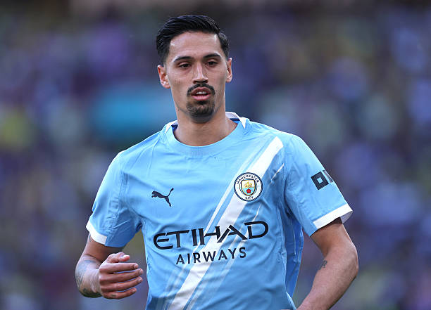 Sự tàn nhẫn của Man City với giấc mơ của Reijnders