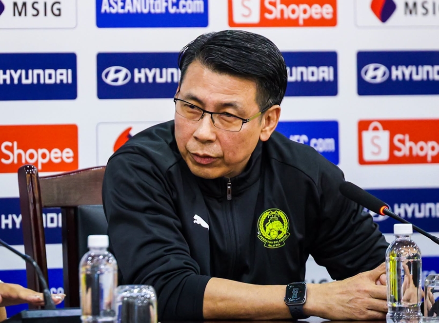 HLV Malaysia tự hào dù thua ĐT Việt Nam 0-2