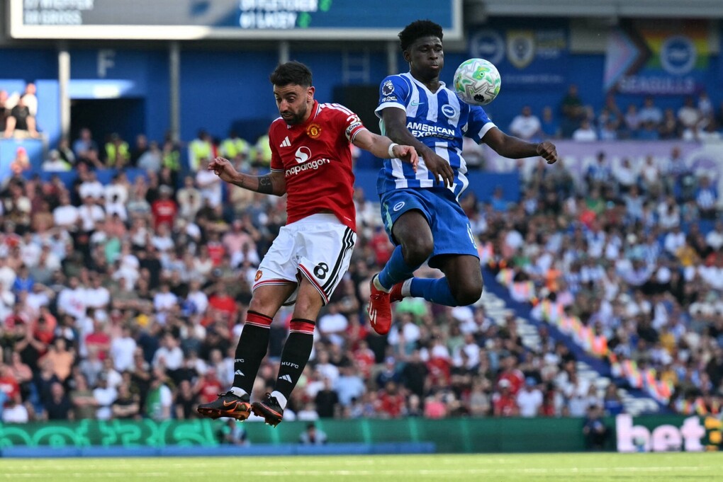 Man Utd sắp đạt thỏa thuận mua Baleba