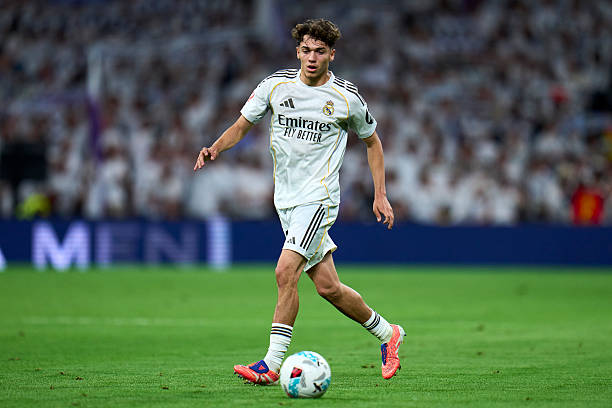 Hụt Rodri, đến lúc Mourinho trao cơ hội cho Thiago Pitarch