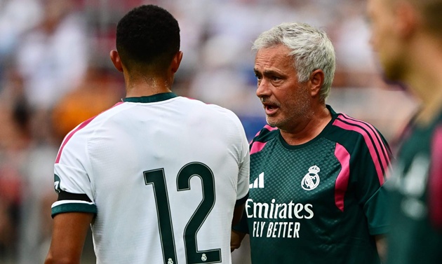 Mourinho đ&aacute;nh gi&aacute; cao khả năng kiến tạo của số 12. (Ảnh: Getty Images)