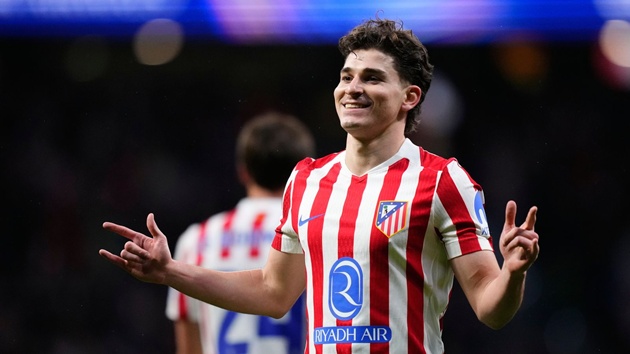 Arsenal được khuyên chiêu mộ Julian Alvarez để vô địch Champions League