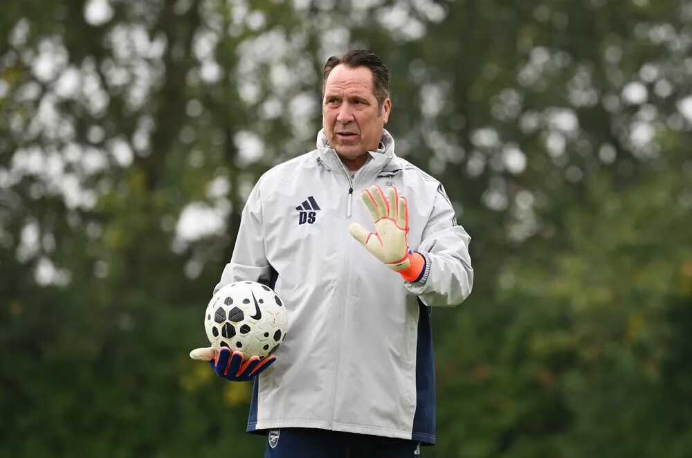 David Seaman xem Liverpool là đối thủ lớn nhất của Arsenal
