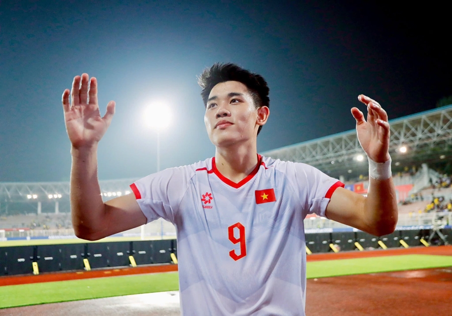 Tỏa sáng ở ASEAN Cup, Nguyễn Đình Bắc mơ ước chinh phục Nhật Bản