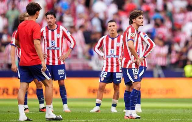 Ban lãnh đạo Atletico Madrid họp khẩn định đoạt vụ Julian Alvarez