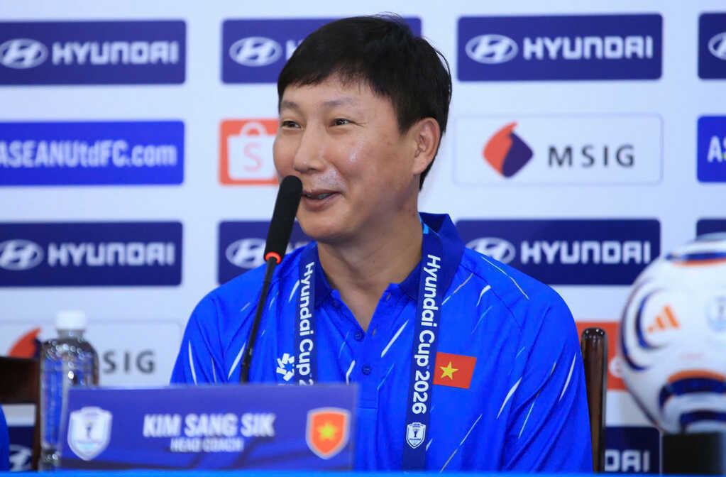 HLV Kim Sang Sik: Tuyển Việt Nam sẽ viết câu chuyện lịch sử