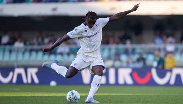 Mourinho gọi Moise Kean là quái vật