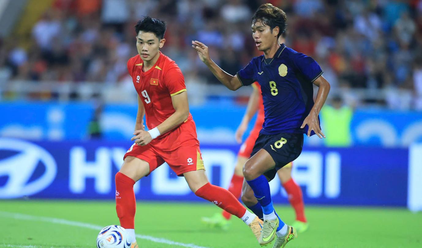 Tuyển Việt Nam đã sẵn sàng cho thử thách tại bán kết ASEAN Cup?