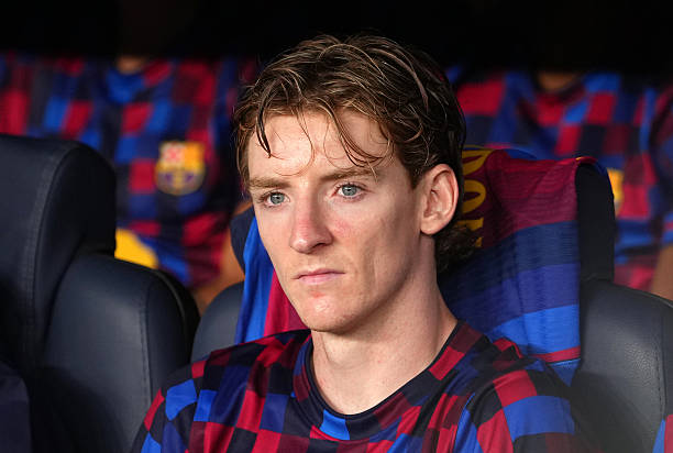 Barca xin khất nợ Newcastle dù Gordon đang tỏa sáng